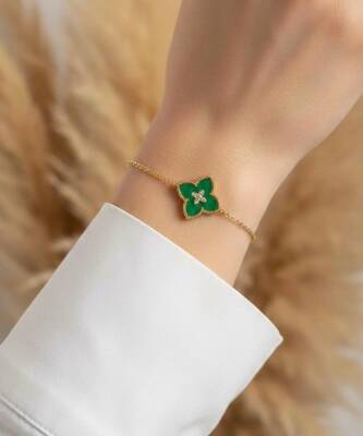 Amy Yeşil Renk Yonca bileklik - 