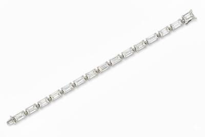 HERA Swarovski Baget Taş sıralı Bileklik - Nihan Dulon (1)